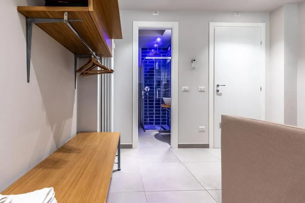 Apartment Dafne Room Speciale, Elegante Con Balcone Rome