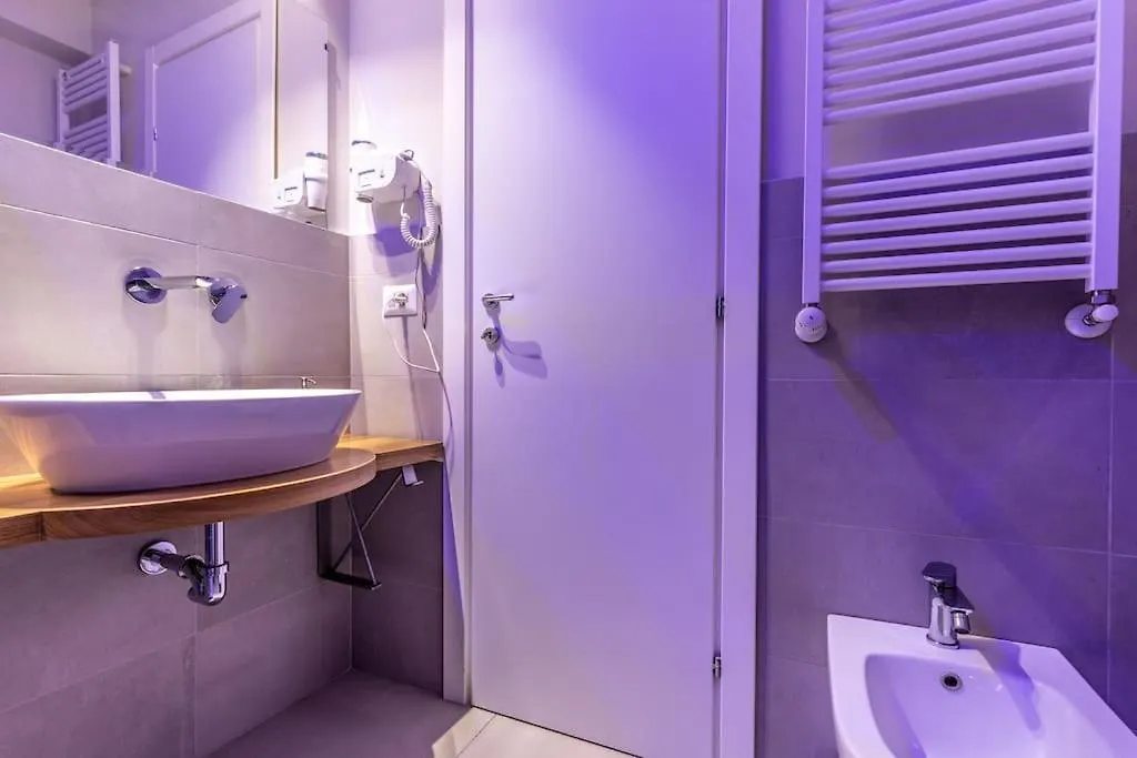 Dafne Room Speciale, Elegante Con Balcone Rome Apartment